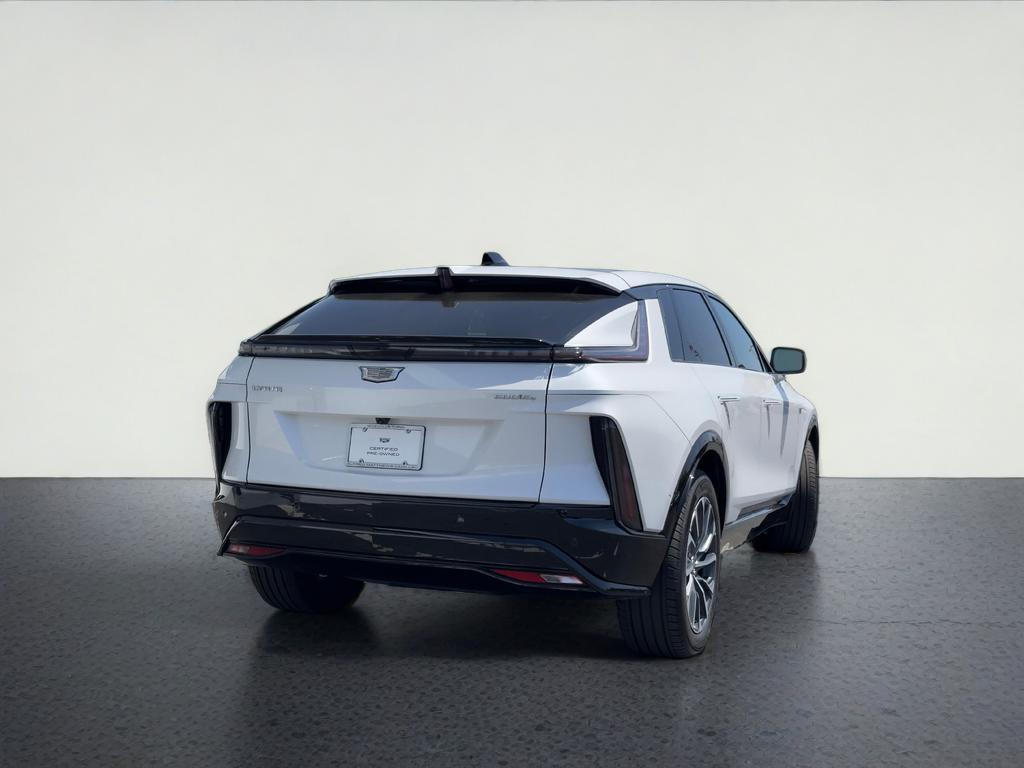 2024 Cadillac LYRIQ Sport 2