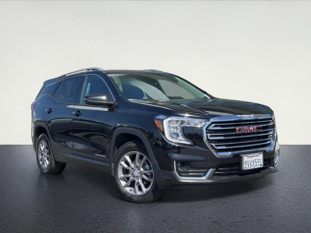 2024 GMC Terrain SLT AWD's photo