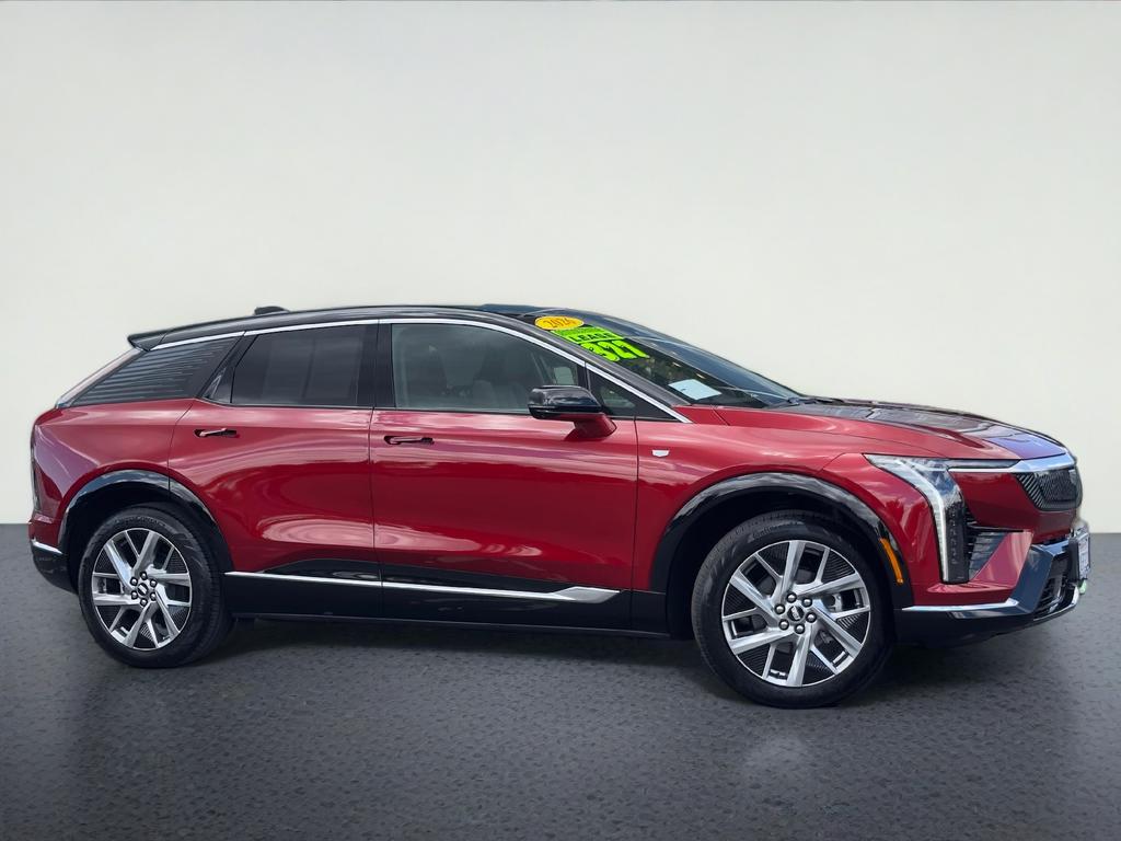 2026 Cadillac OPTIQ Luxury