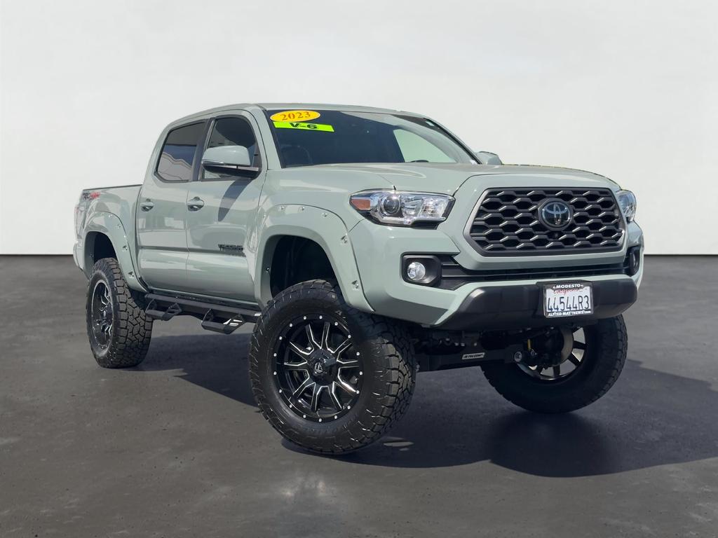 2023 Toyota Tacoma 4WD SR