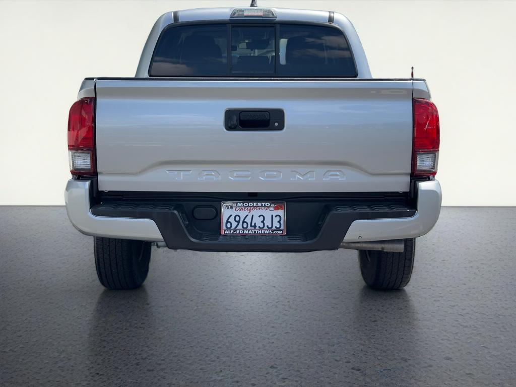 2022 Toyota Tacoma 2WD SR