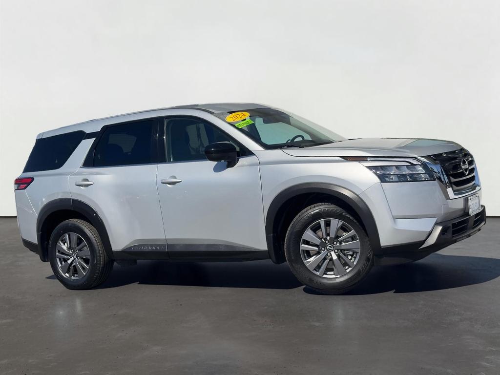 2024 Nissan Pathfinder S
