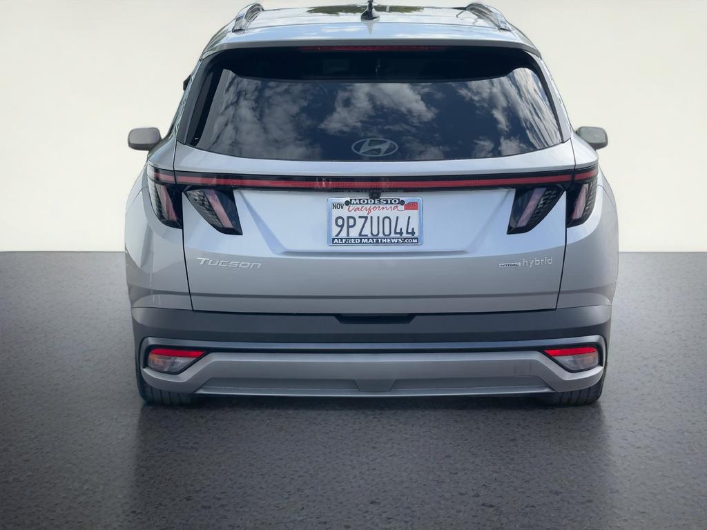 2025 Hyundai Tucson Hybrid Base