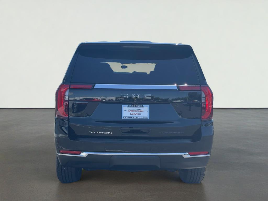 2025 GMC Yukon Elevation
