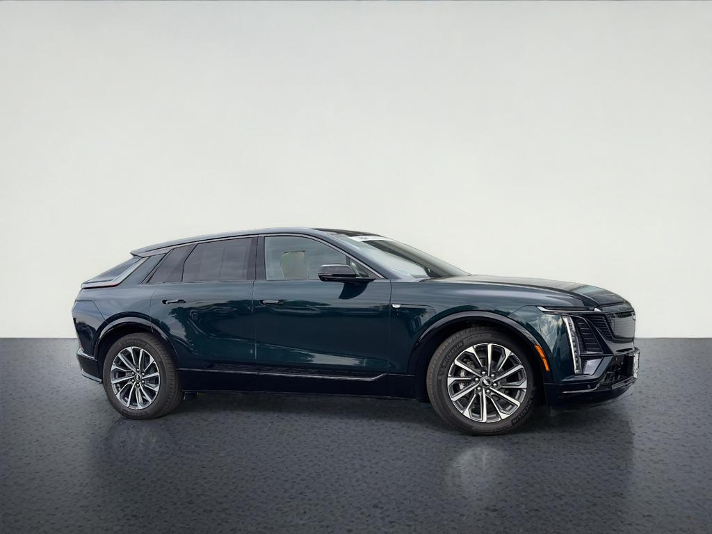 2024 Cadillac LYRIQ Sport 1
