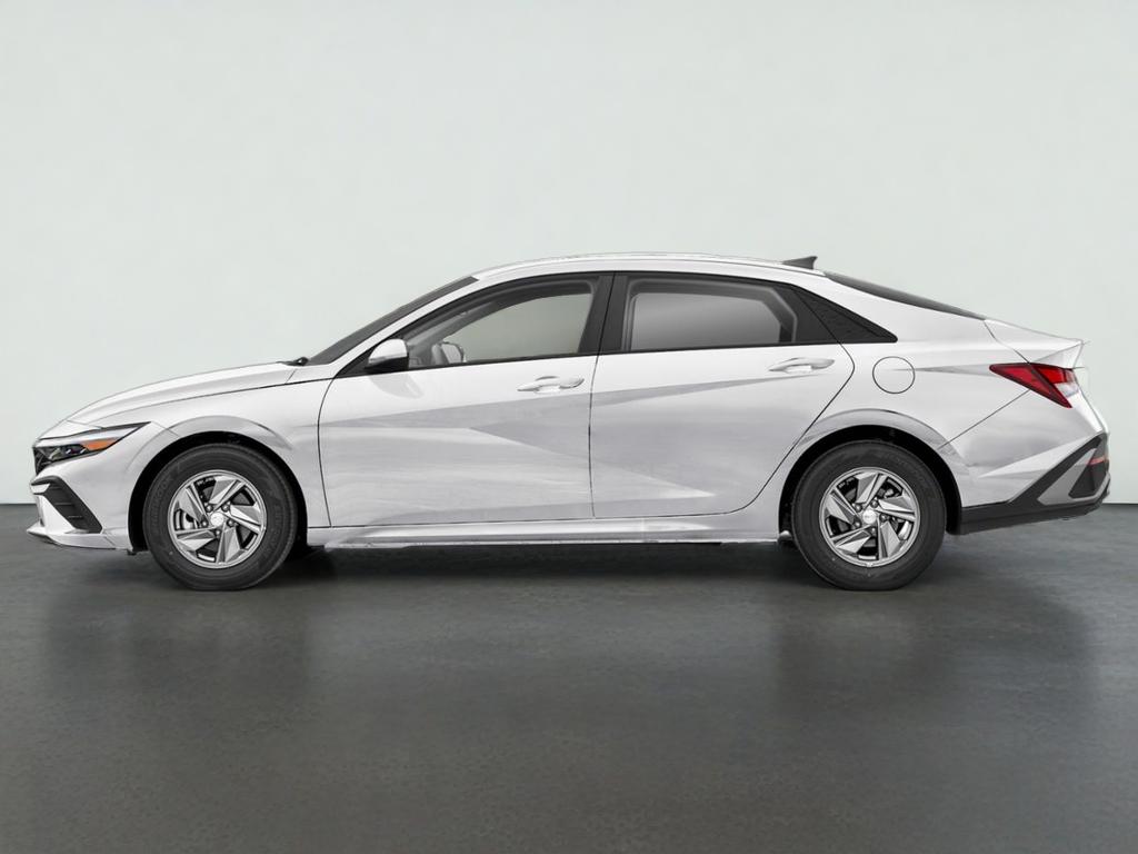 2026 Hyundai ELANTRA SE Sedan