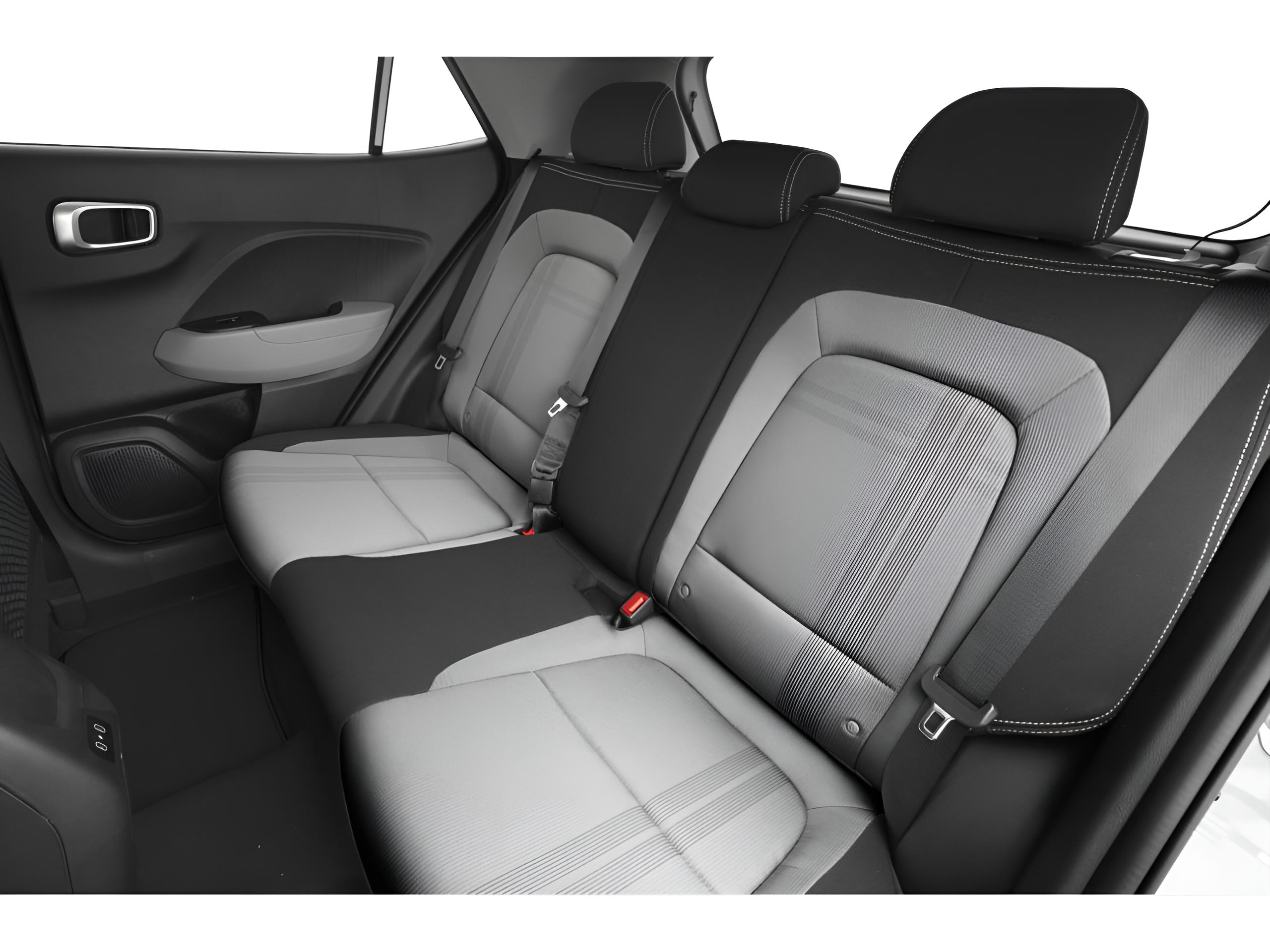 2026 Hyundai VENUE SEL FWD