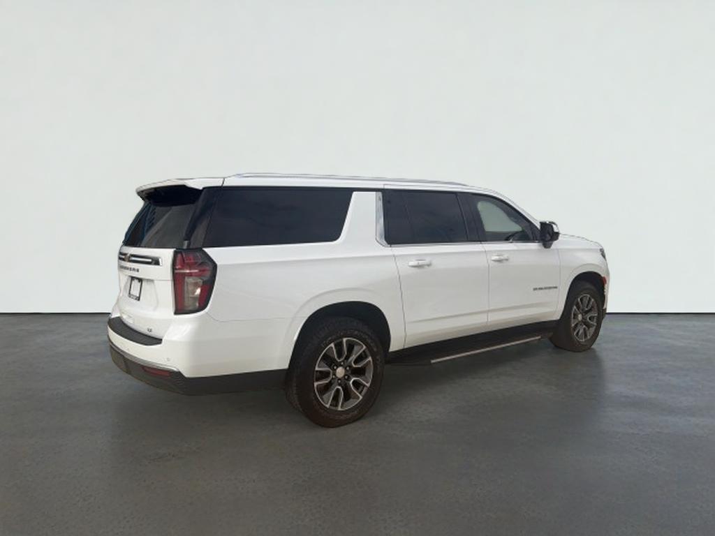 2023 Chevrolet Suburban LT