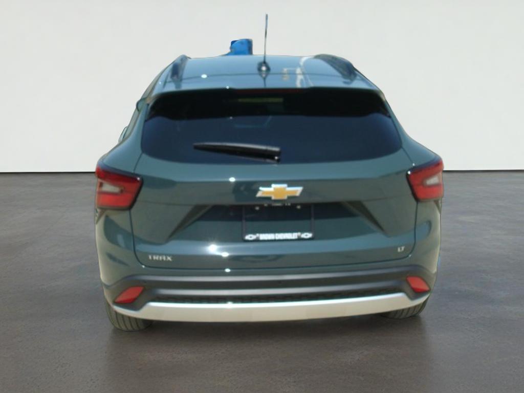 2026 Chevrolet Trax LT - Photo 6