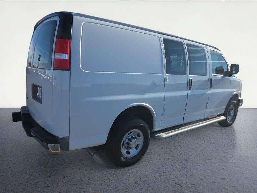 2024 Chevrolet Express Cargo 2500 WT