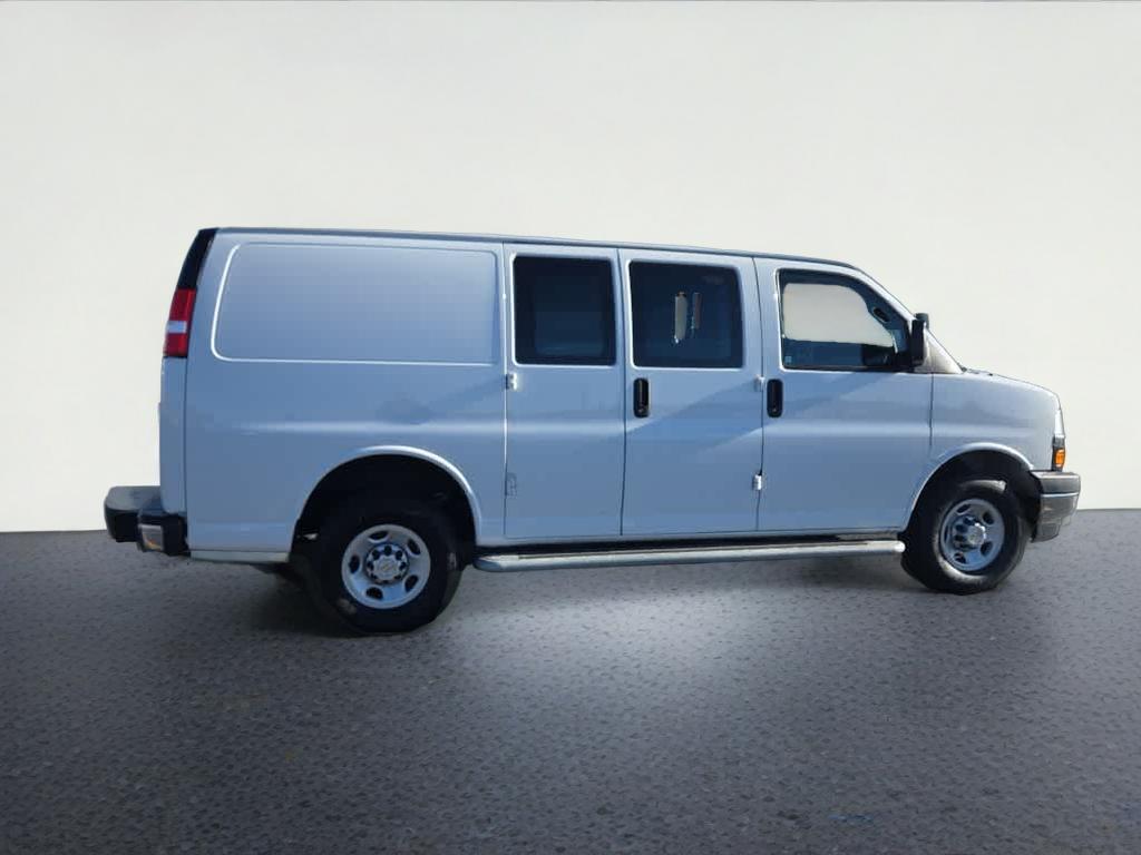 2024 Chevrolet Express Cargo 2500 WT
