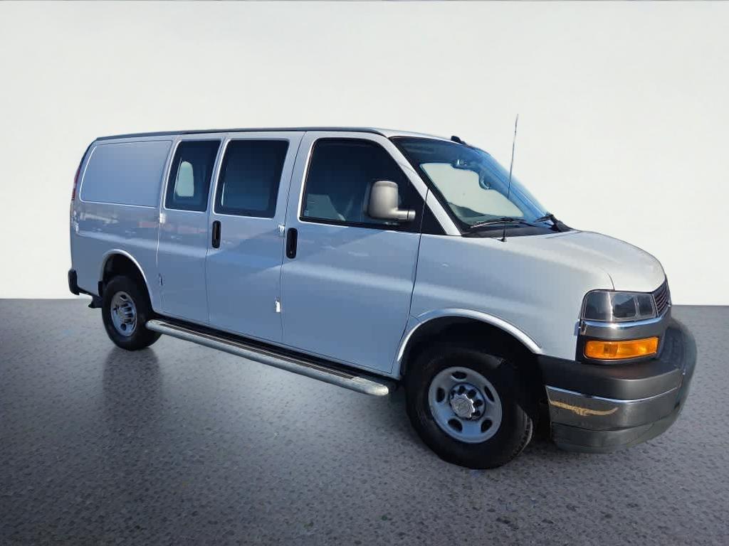 2024 Chevrolet Express Cargo 2500 WT