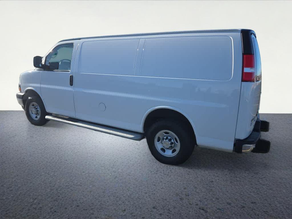 2024 Chevrolet Express Cargo 2500 WT