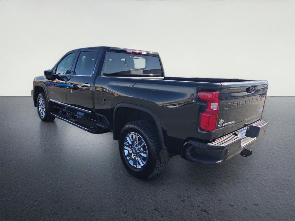2024 Chevrolet Silverado 3500 HD High Country