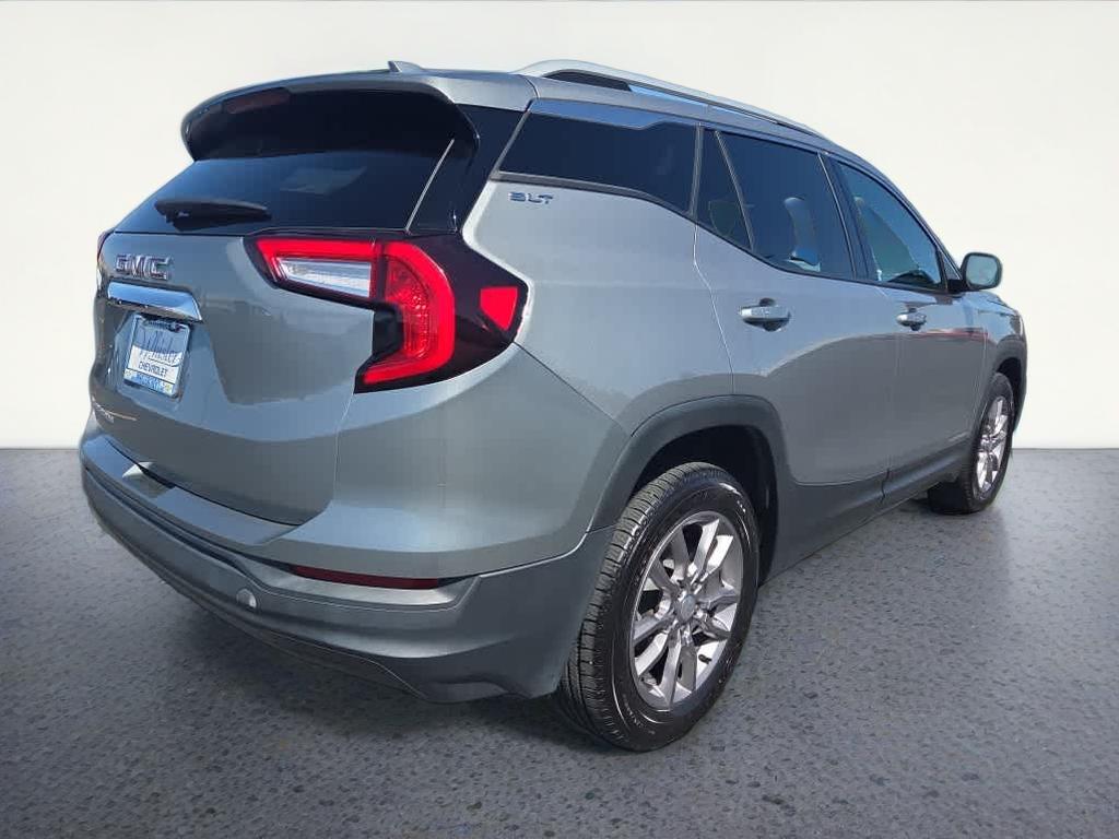 2024 GMC Terrain SLT