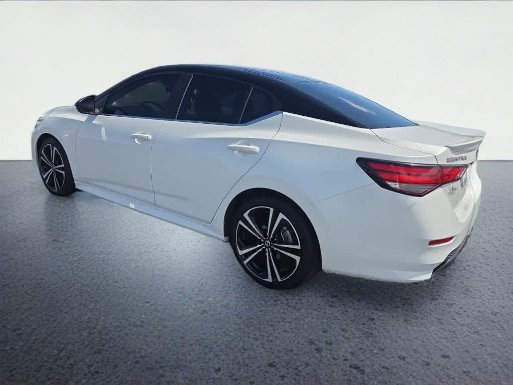 2022 Nissan Sentra SR Xtronic CVT