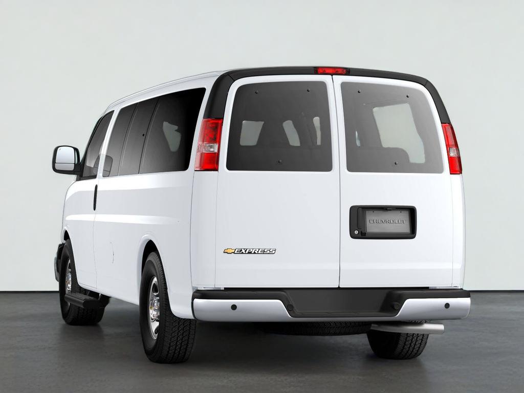 2026 Chevrolet Express Passenger 1LT