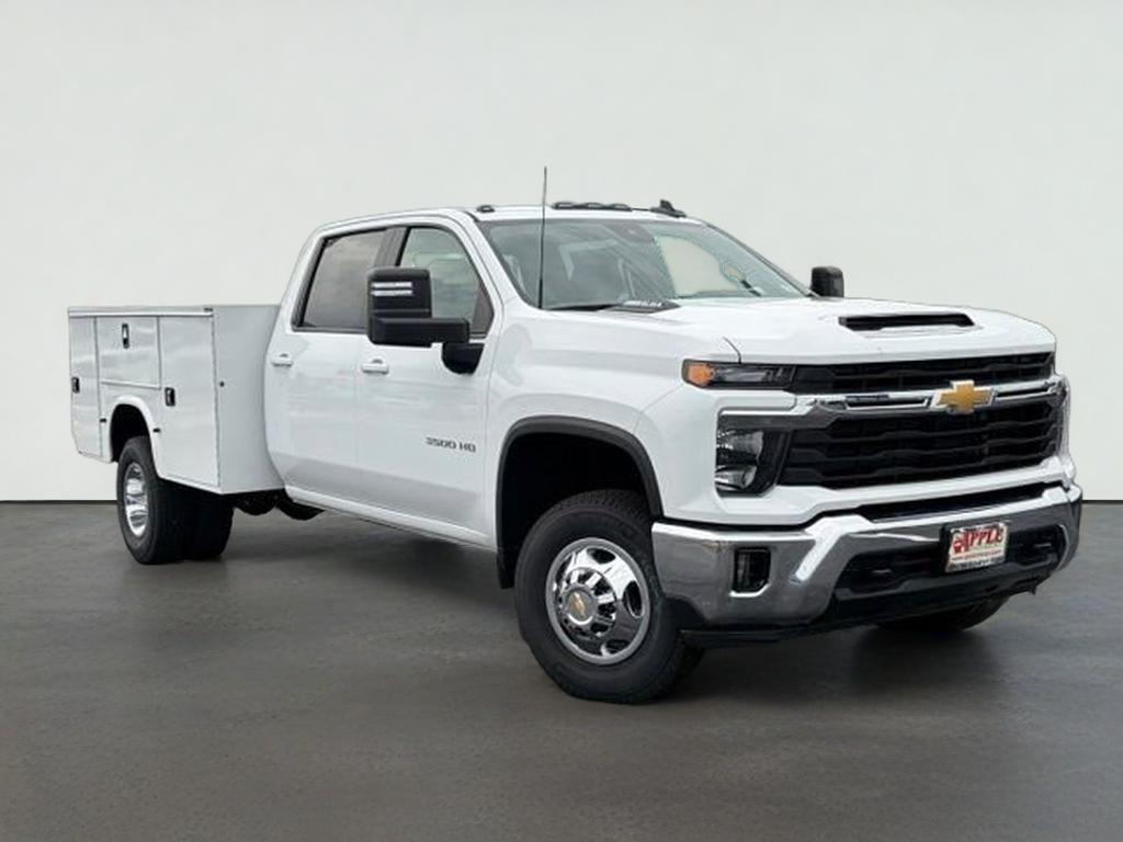 2025 Chevrolet Silverado 3500 HD Chassis Cab LT