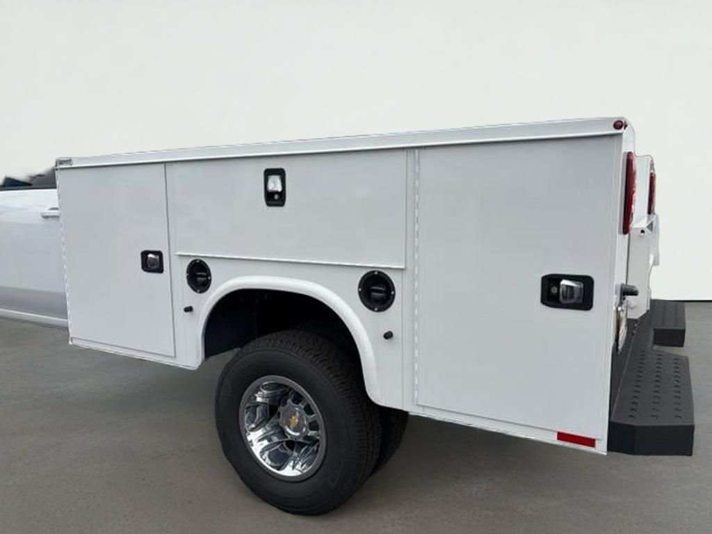 2025 Chevrolet Silverado 3500 HD Chassis Cab LT