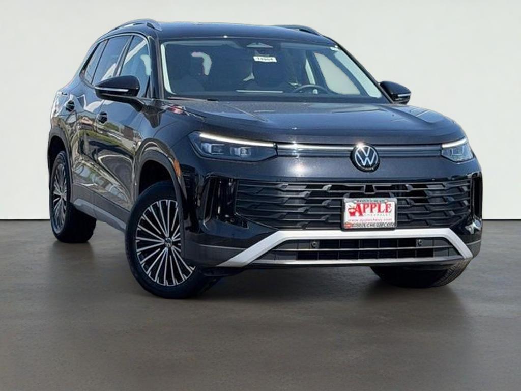 2025 Volkswagen Tiguan 2.0T S 4Motion's photo