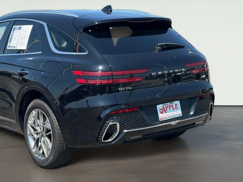 2025 Genesis GV70 2.5T
