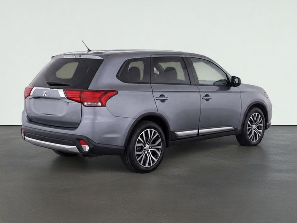 2016 Mitsubishi Outlander SE