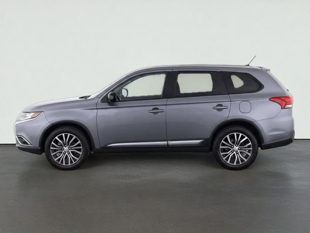 2016 Mitsubishi Outlander SE