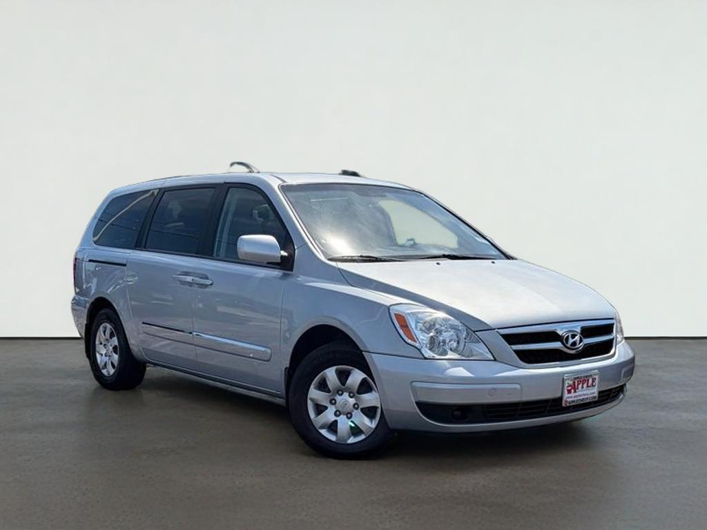 2008 Hyundai Entourage GLS