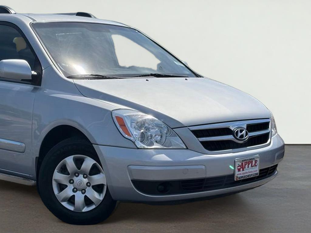 2008 Hyundai Entourage GLS