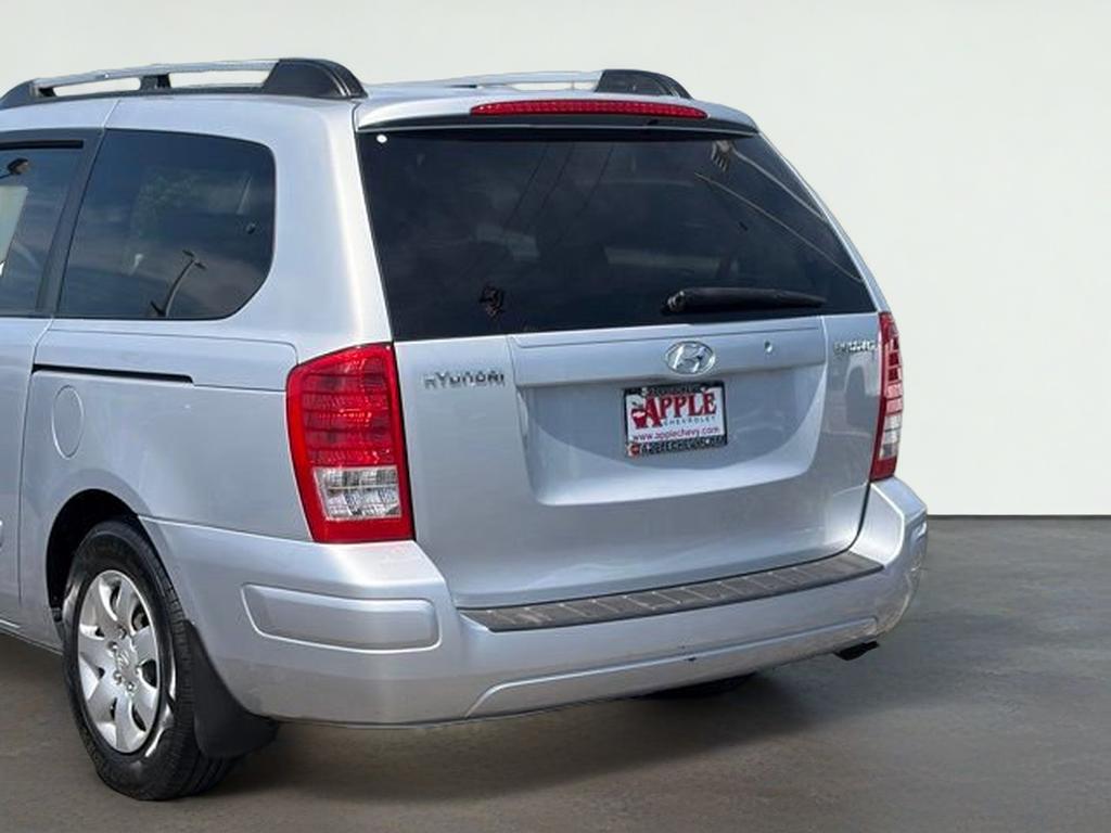 2008 Hyundai Entourage GLS