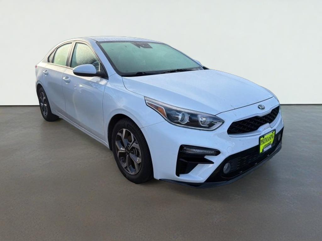 2019 Kia Forte LXS AT's photo