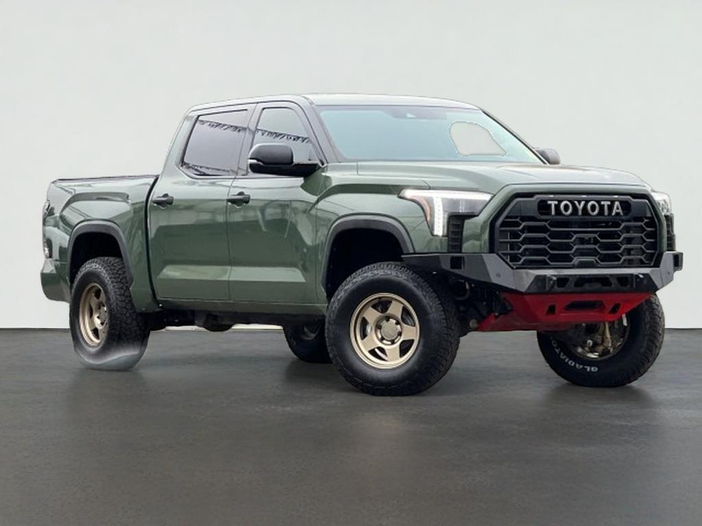 2022 Toyota Tundra 4WD SR5