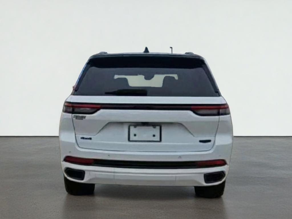 2025 Jeep Grand Cherokee Summit 4x4