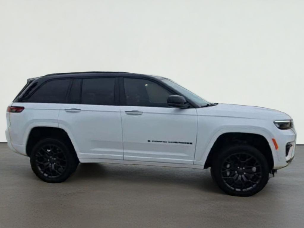 2025 Jeep Grand Cherokee Summit 4x4