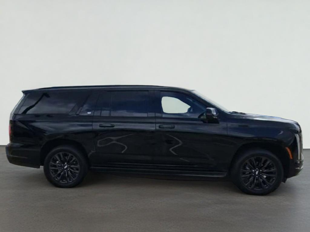 2025 Cadillac Escalade ESV Sport