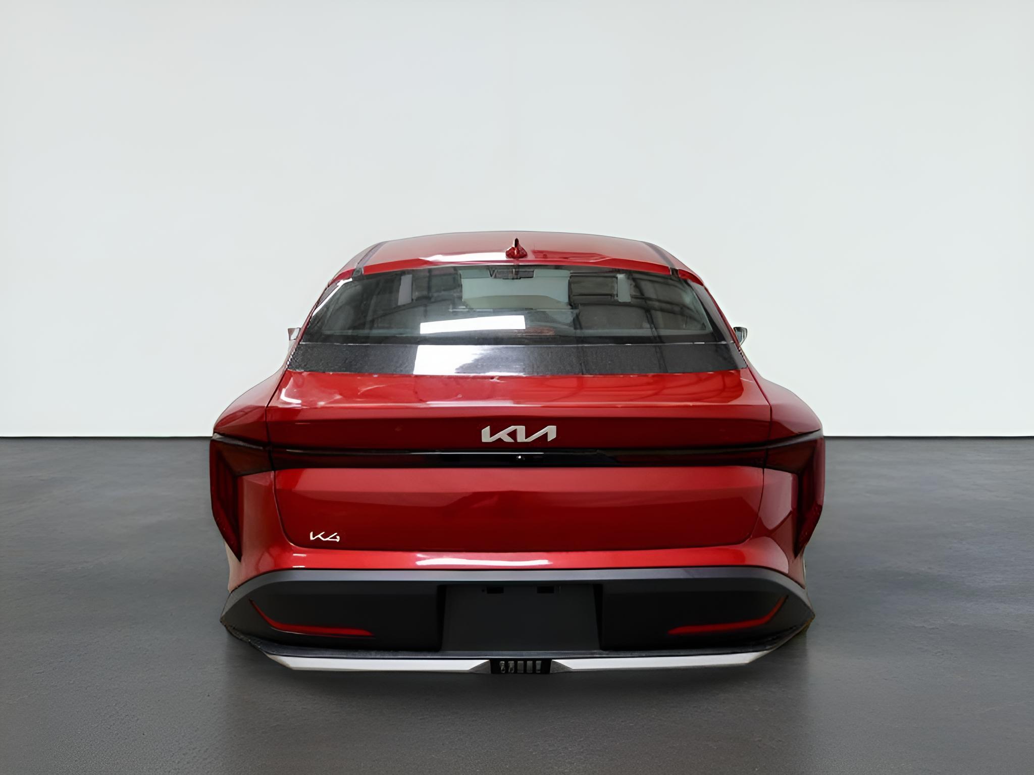 2026 Kia K4 LXS