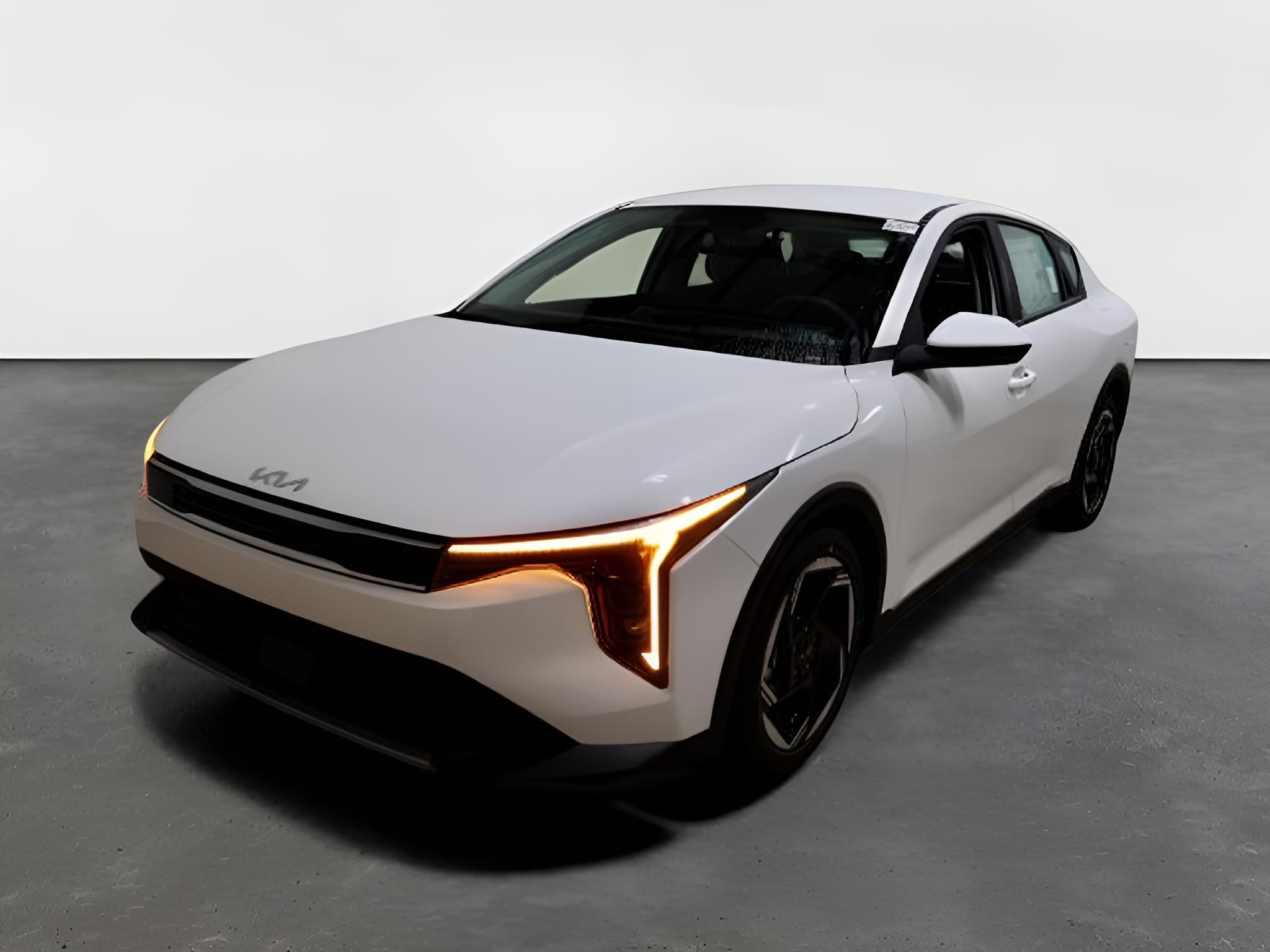 2027 Kia K4 EX