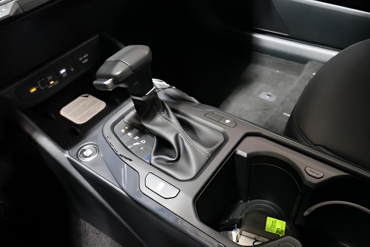 2027 Kia K4 EX
