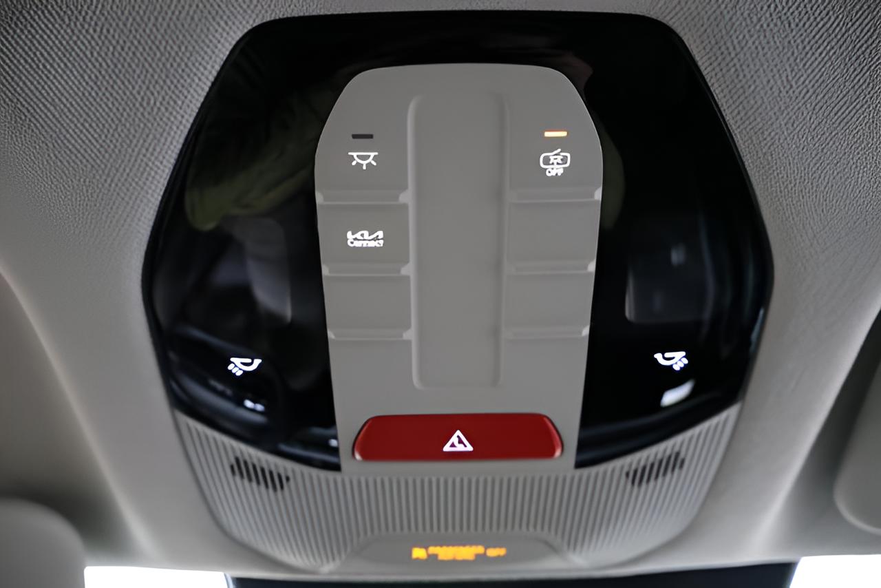 2027 Kia K4 EX