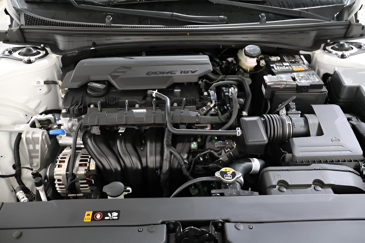 2027 Kia K4 EX