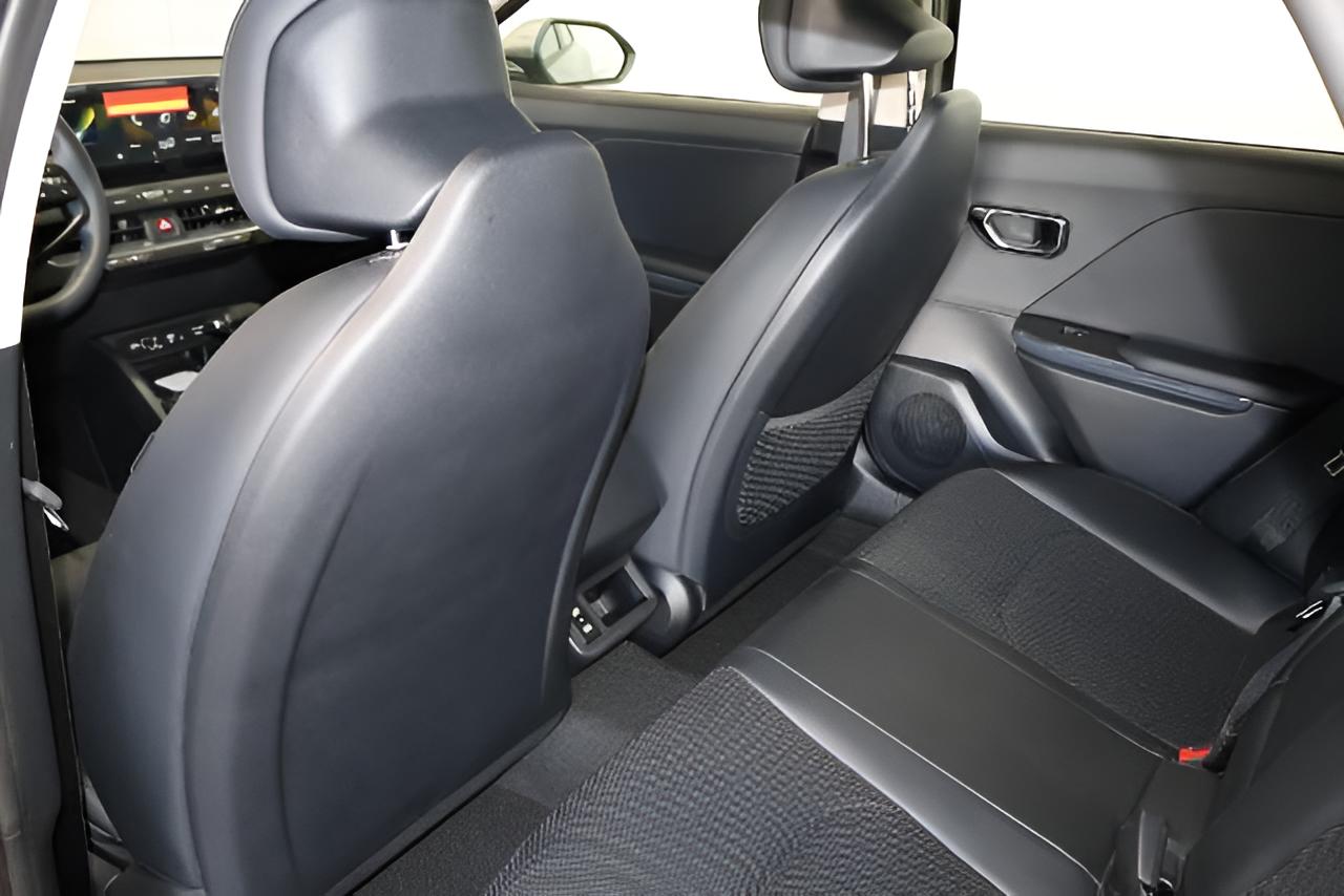 2027 Kia K4 EX