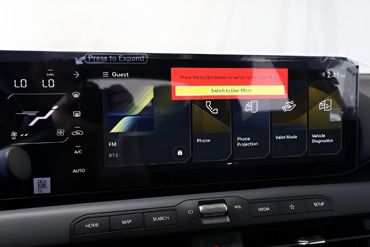 2027 Kia K4 EX