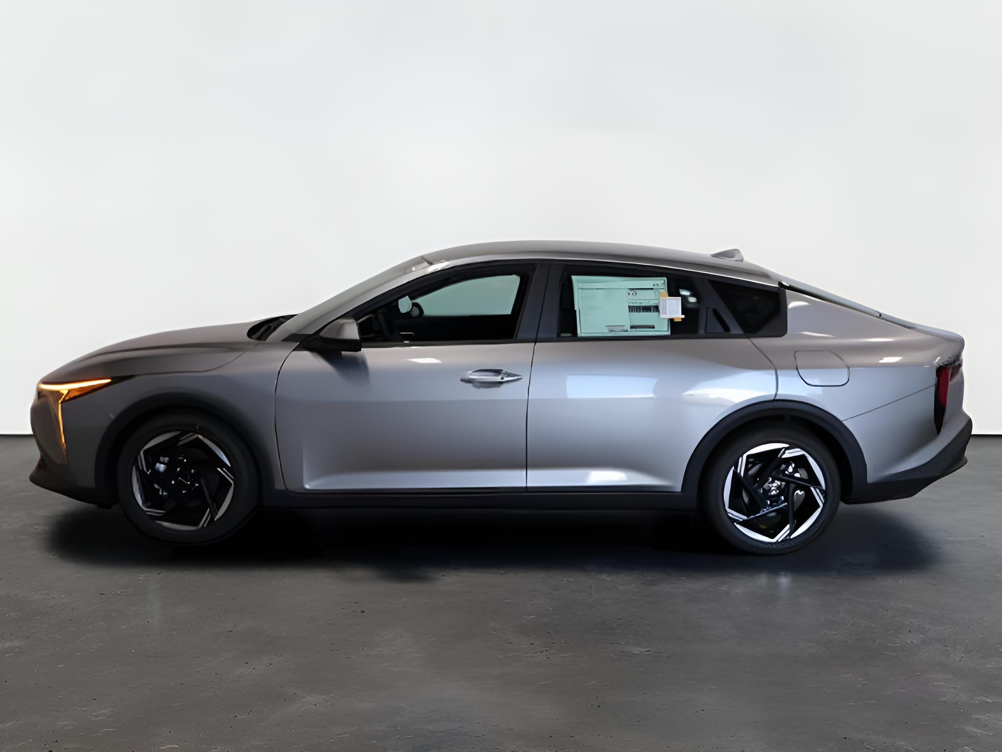 2027 Kia K4 EX