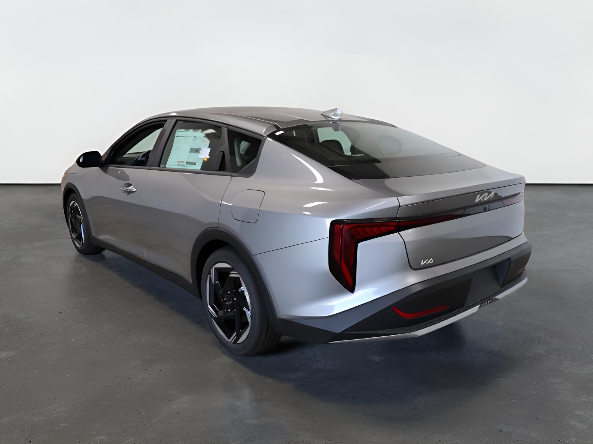 2027 Kia K4 EX