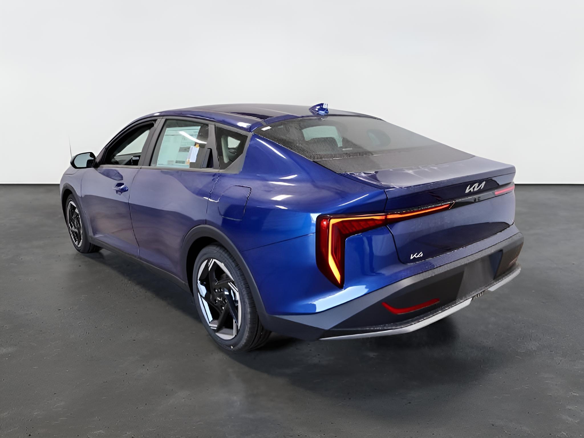 2026 Kia K4 EX