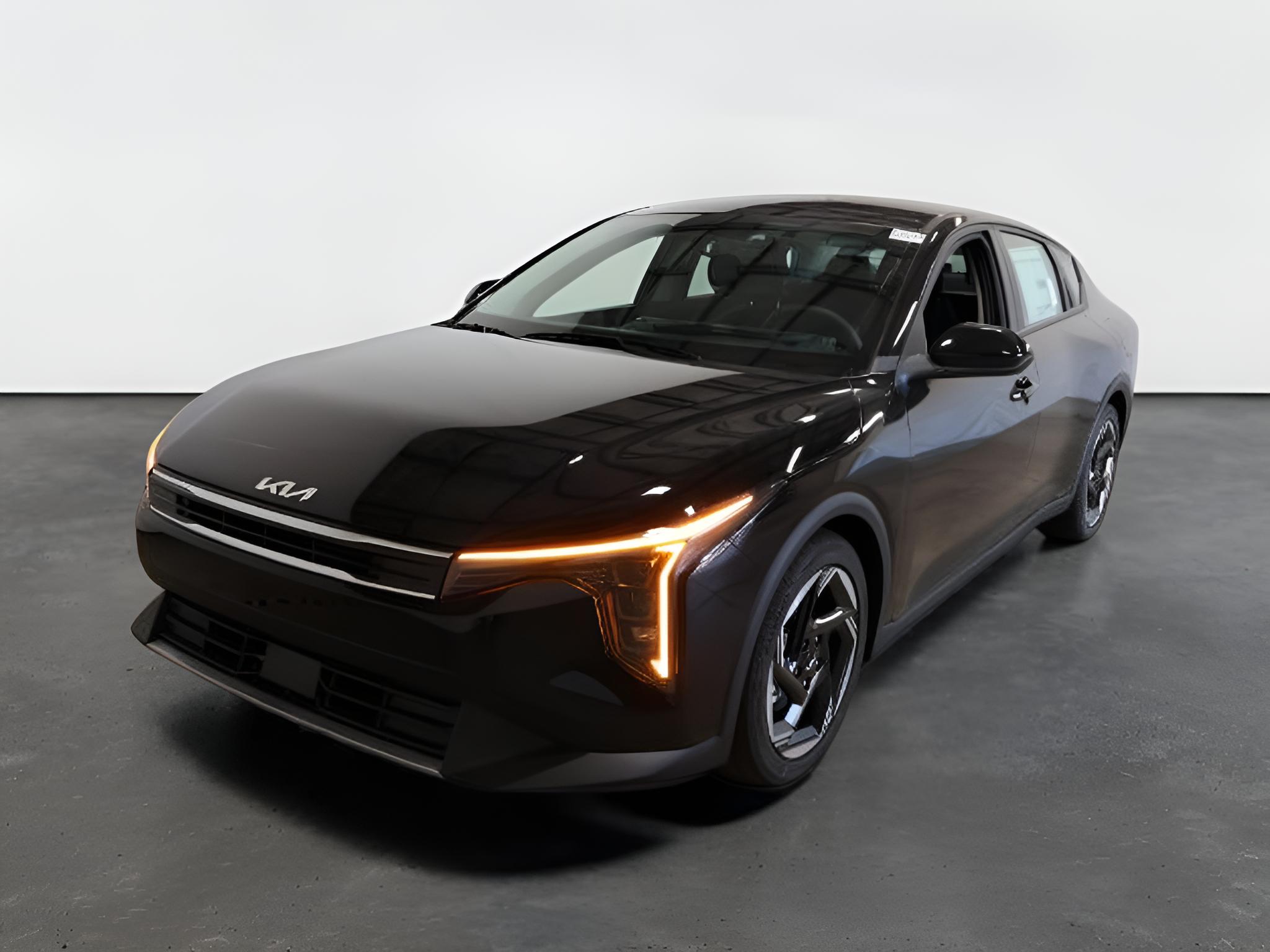 2027 Kia K4 EX