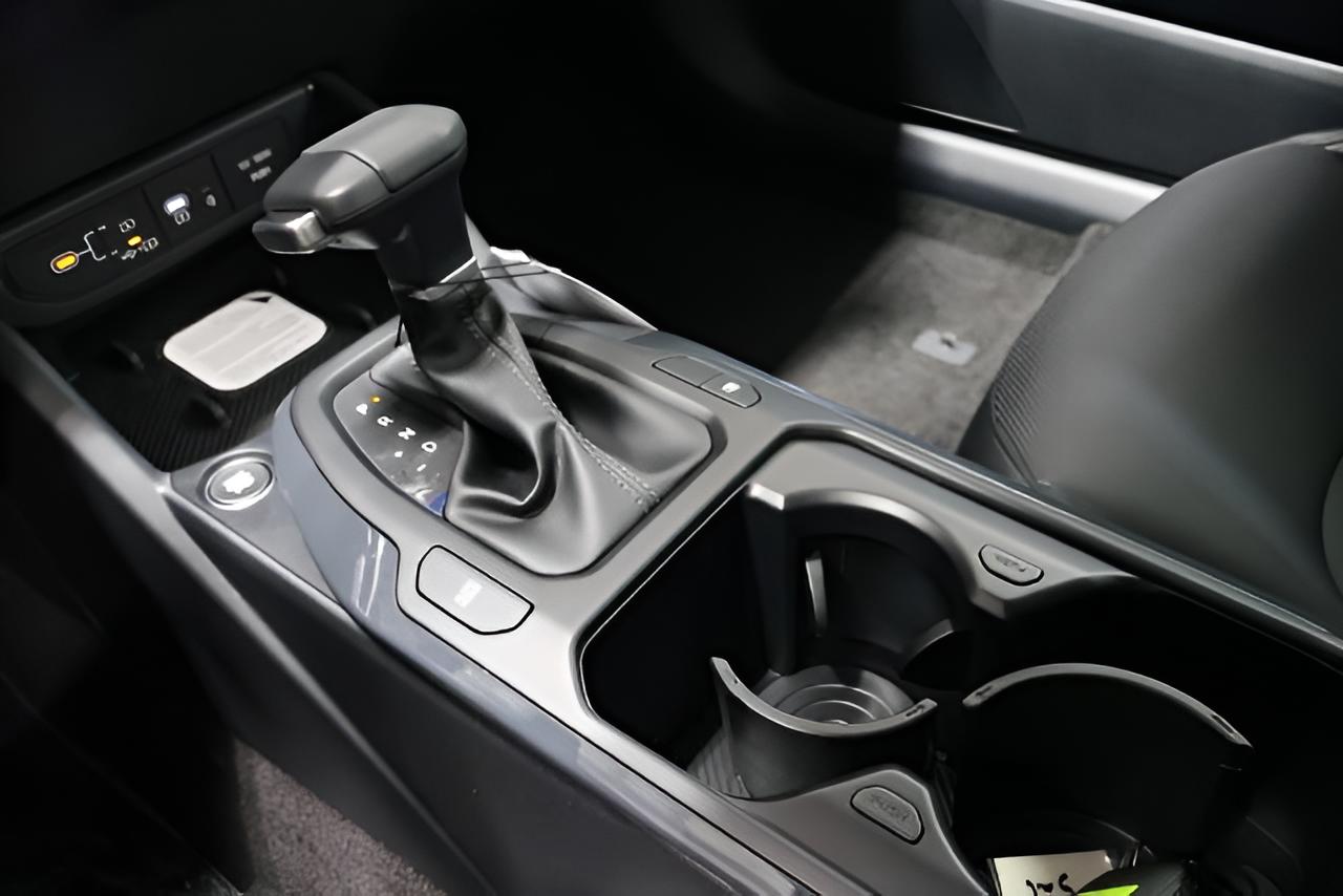 2027 Kia K4 EX