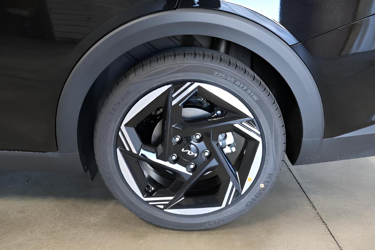2027 Kia K4 EX