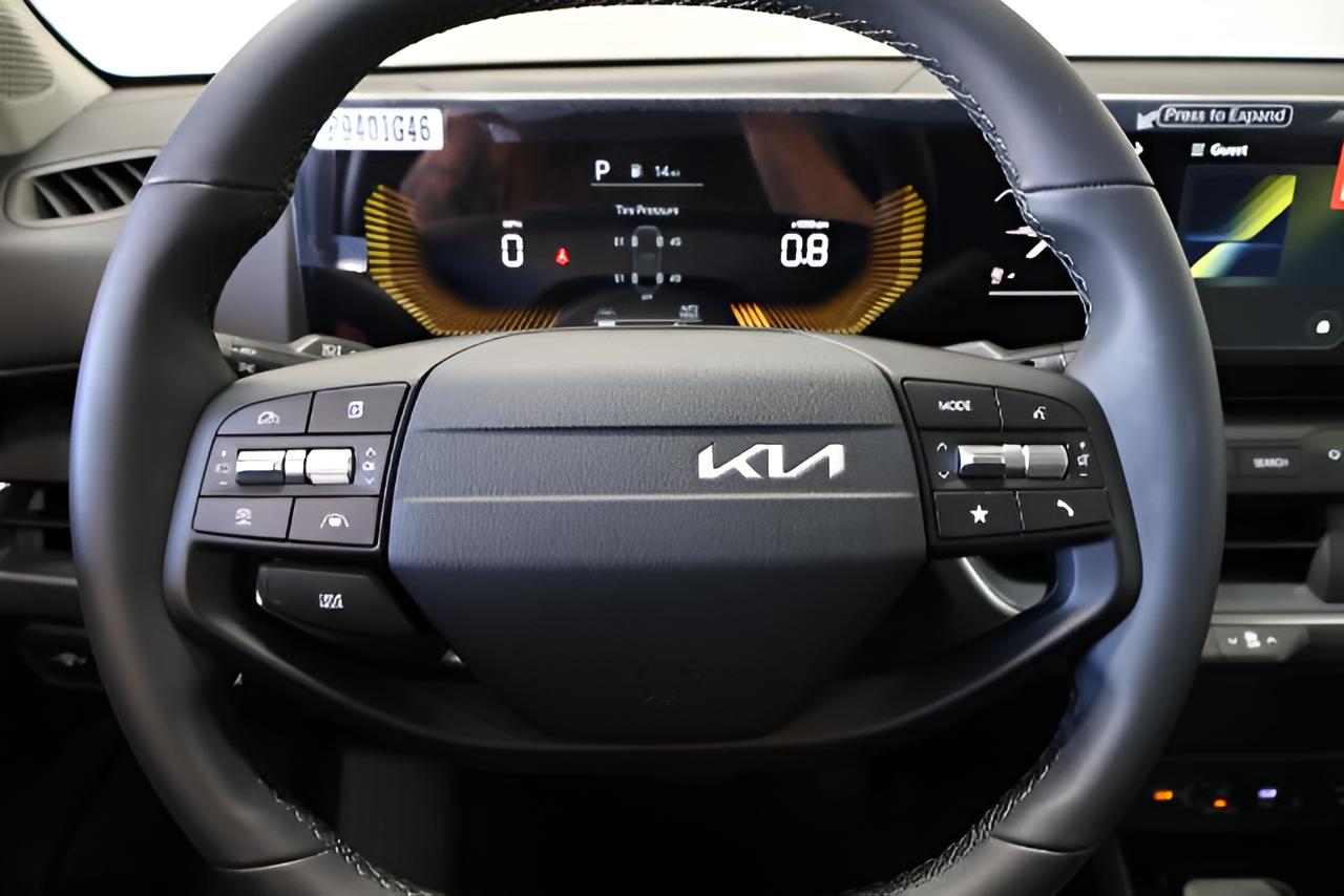 2027 Kia K4 EX