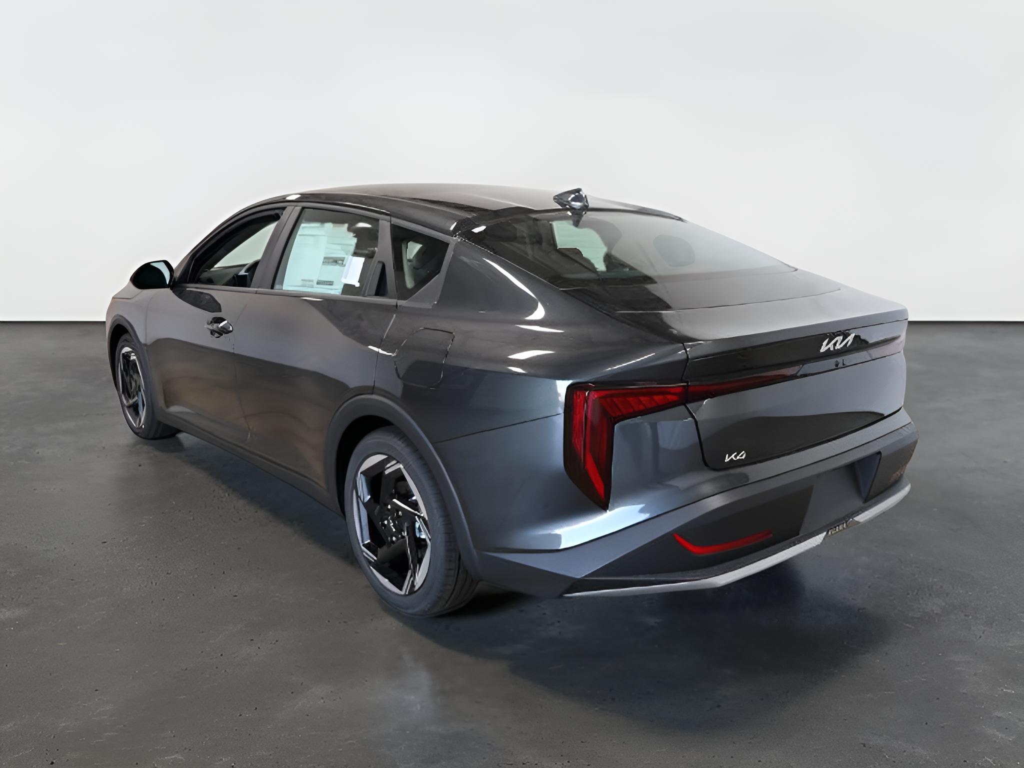 2027 Kia K4 EX